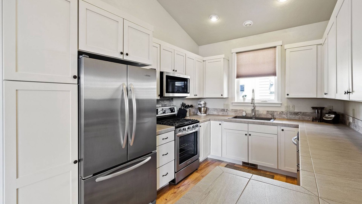 Southeast Bend House | Charming Oasis in SE Bend