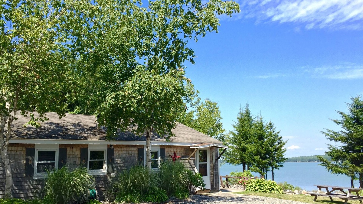 Milbridge Cottage | Charming Oceanfront Cottage-Great Views and 20 Feet from Shore
