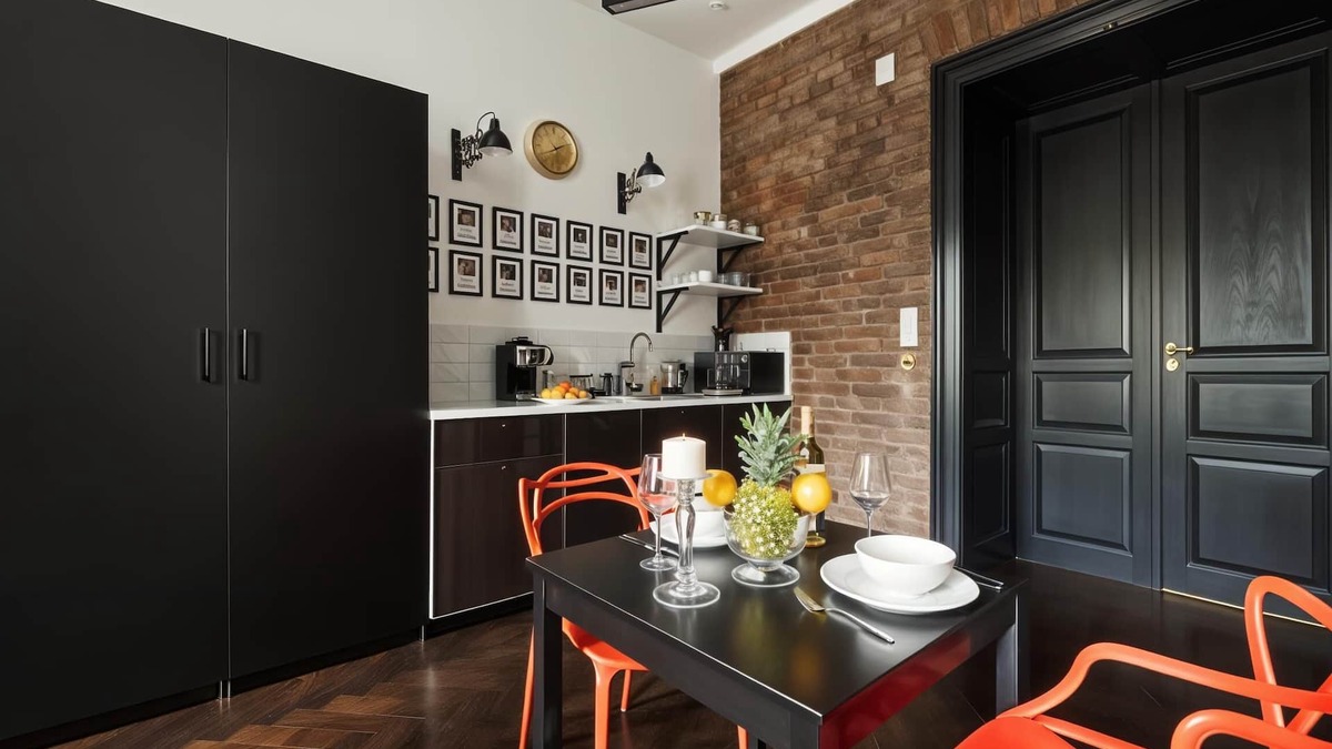 Kleparz Apartment | Charming Old Town Kraków Retreat: Modern Comfort & Historic Charm.