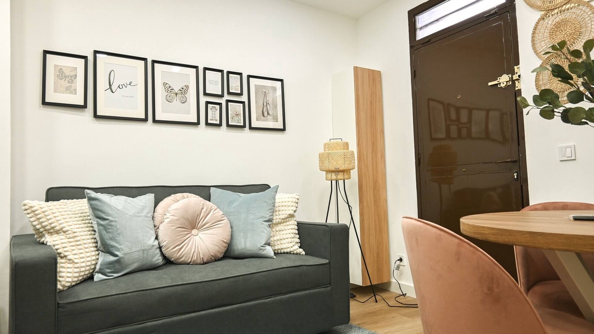 Tetuan Apartment | Charming one-bedroom apartment in Madrid, close to the Tetuán metro GHR13