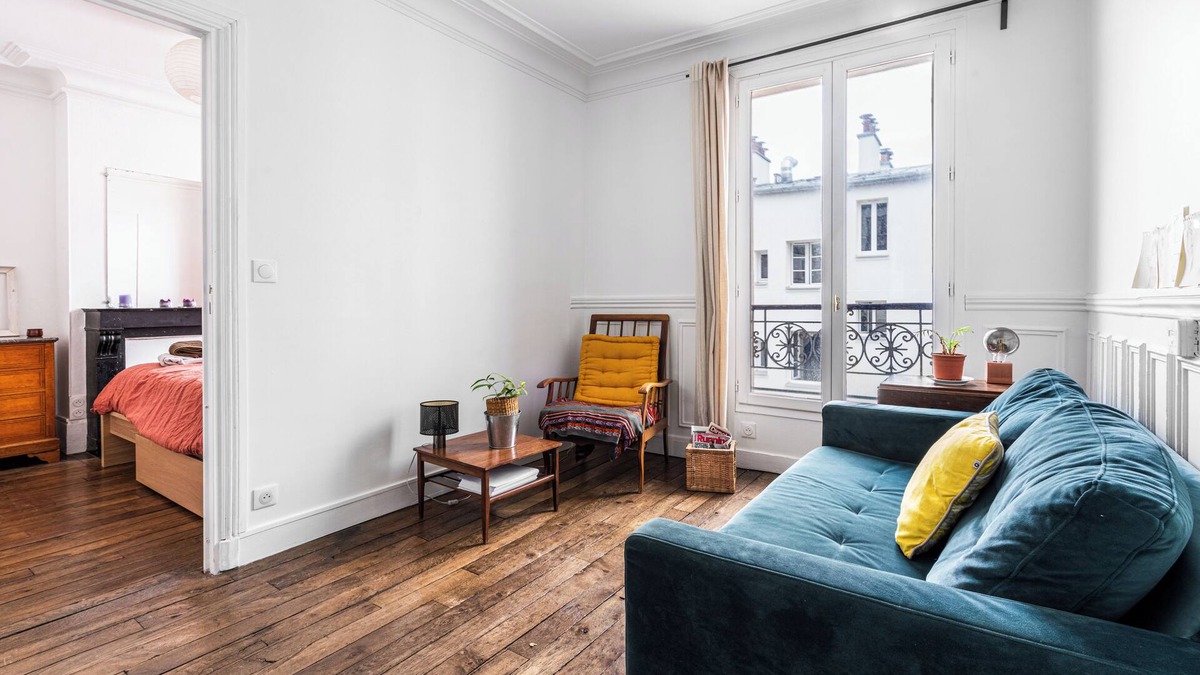 Quartier de la Goutte-d'Or Apartment | "Charming Parisian Retreat: Cosy Apartment in the Heart of Montmartre"