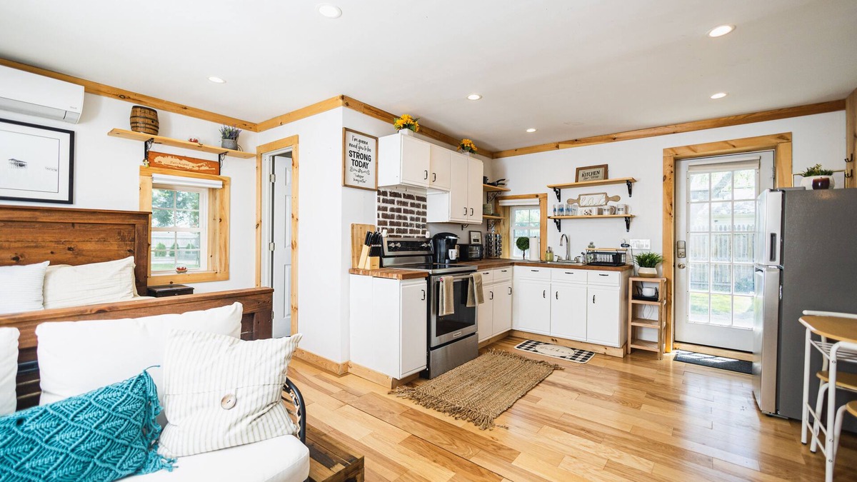 Patchogue Cottage | Charming Patchogue Cottage!