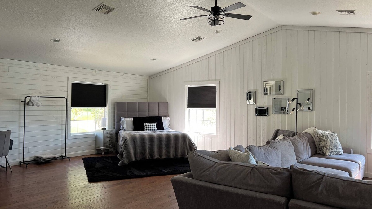 Mount Plymouth Apartment | Charming, peaceful & private studio apartment in Sorrento just 45min to Orlando!