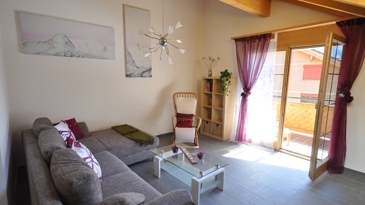 Lauterbrunnen Apartment | Charming Penthouse apartment with amazing views