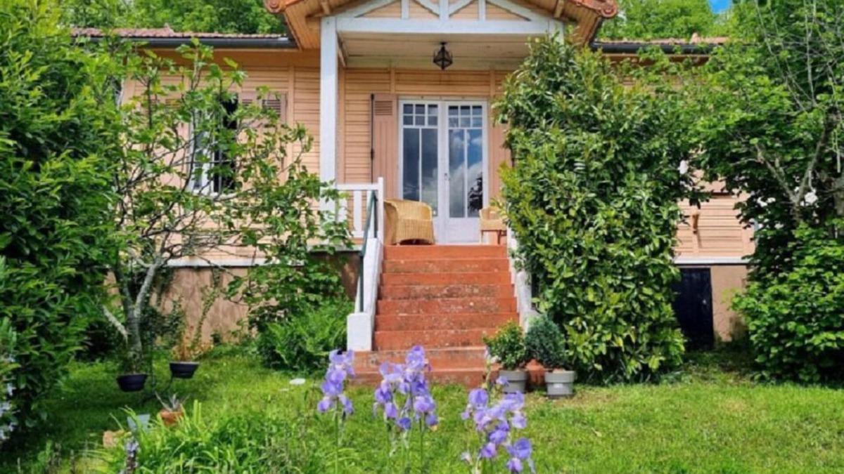 Montsoult Ski Chalet | Charming period cottage - 1936