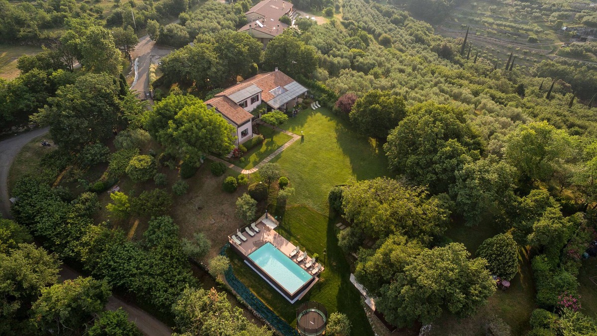 Nord-Ovest Villa | Charming portion of villa with pool in the hills of Verona