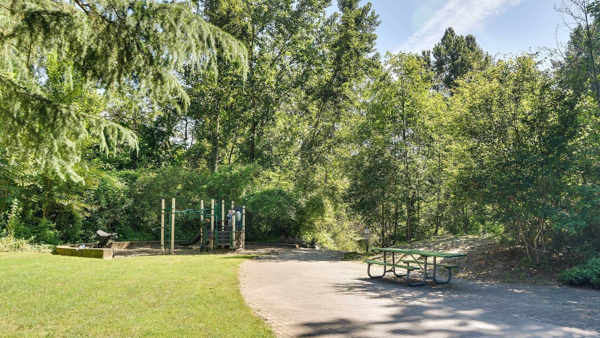 Oak Grove House | Charming Portland Home, Walk to Light Rail!