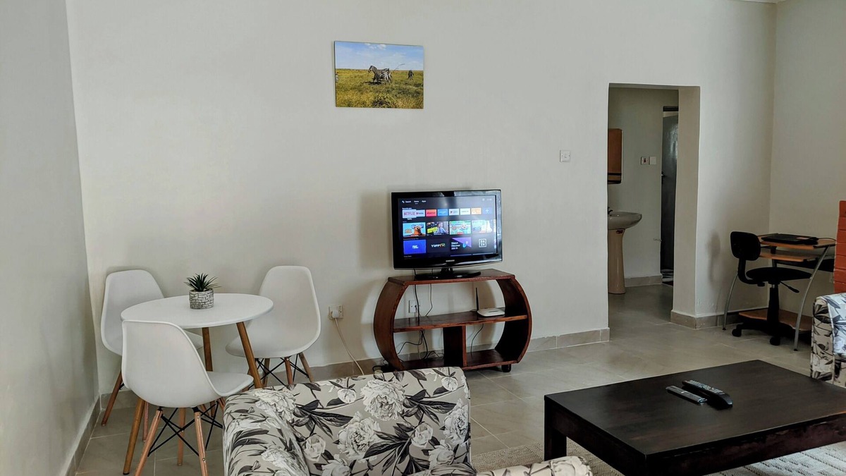 Ngong House | Charming, private and secure 2-bedroom guest bungalow in Ngong with WiFi