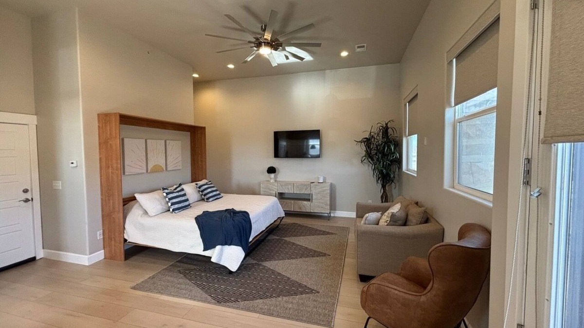 Washington Apartment | Charming, private & peaceful casita with AC, WiFi in amazing Washington!