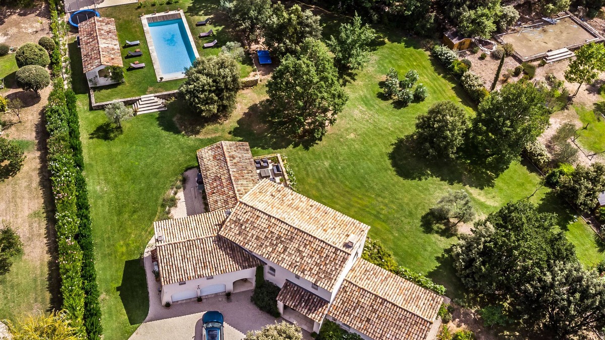 Rognes House | Charming Provence.