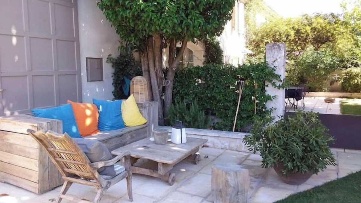 Saint-Andiol Apartment | Charming, quiet T1