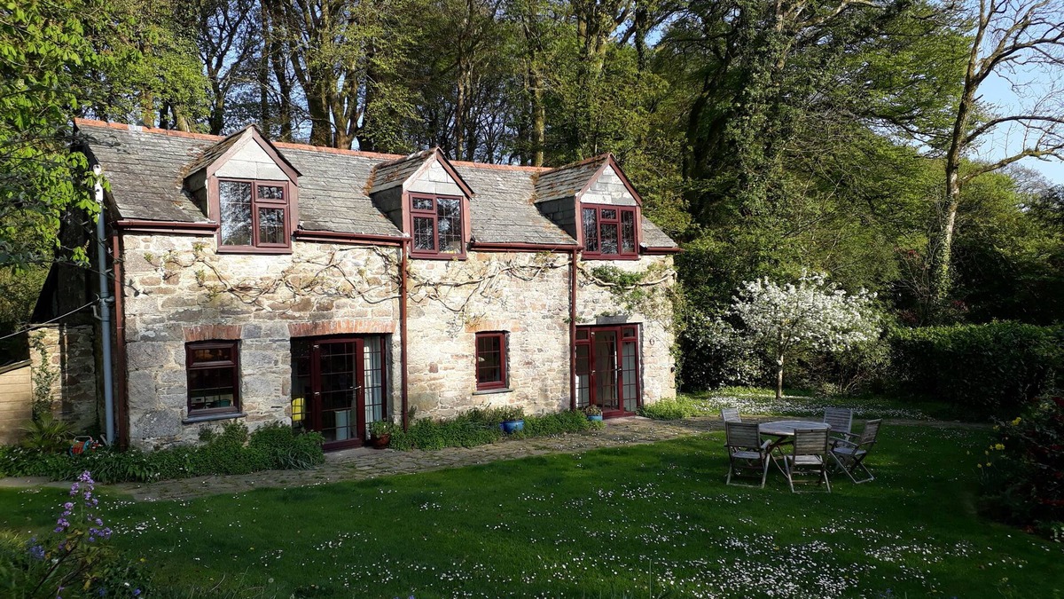 Warleggan House | Charming, quiet vacation home - perfect for discovering the whole of Cornwall!