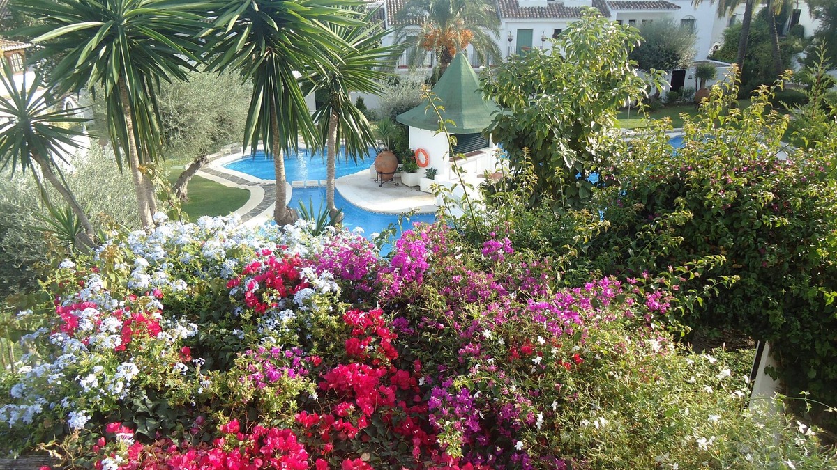 Marbella House | charming, quiet , white house in the center of Marbella