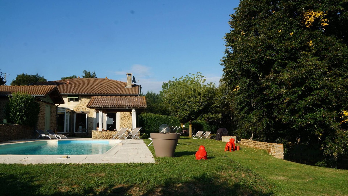 Saint-Laurent-d'Onay House | Charming residence with private pool in wooded grounds
