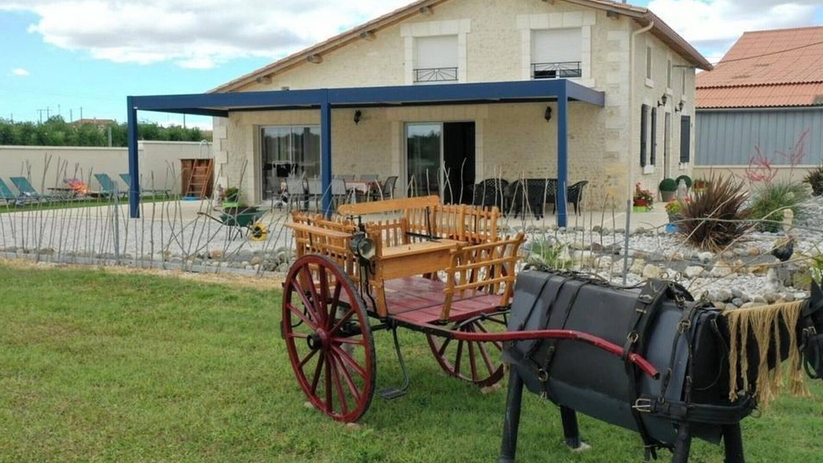 Salles-de-Barbezieux Cottage | Charming Rustic Home with Private Pool, Terraces, Near Fishing Ponds and Attractions