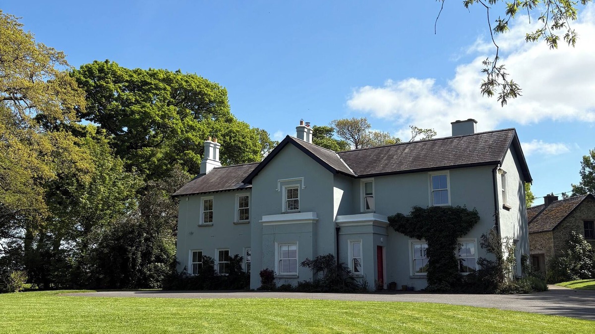Wellingtonbridge House | Charming, recently refurbished 19th century 4 bedroom family home