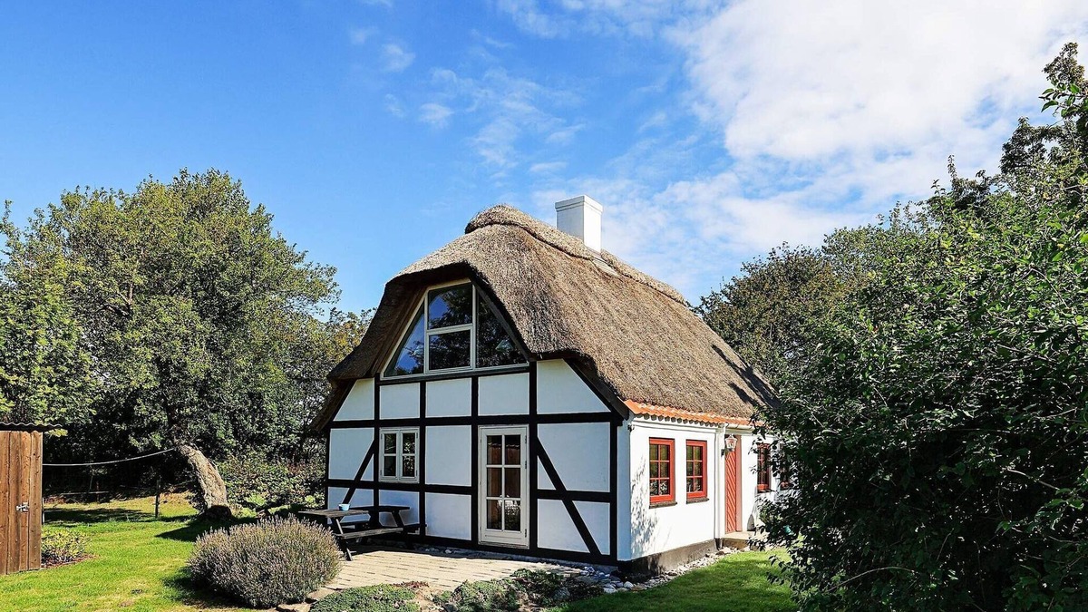 Humble House | Charming Renovated Cottage - By Traum Ferienwohnungen