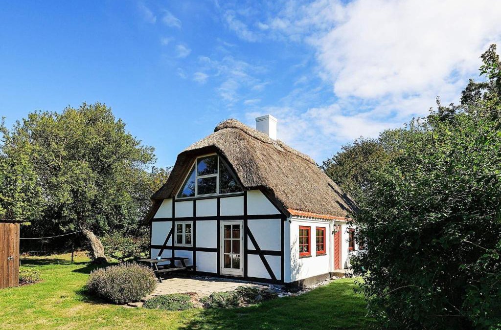 Humble House | Charming Renovated Cottage - By Traum Ferienwohnungen
