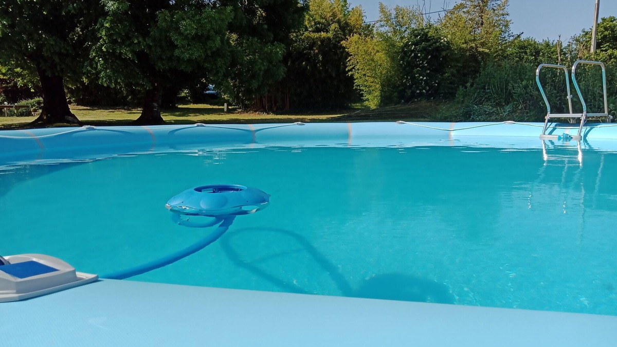 Poullignac Villa | Charming restored farmhouse of the 18th century, access for pets