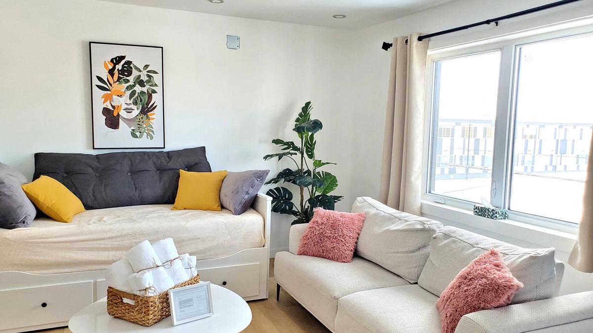 Lafleche Condo | Charming Retreat Near Montreal: Sleeps 7, Pet-Friendly, Free Parking!