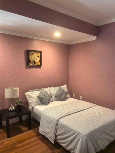 West Side House | Charming Retreat on Cypress St Rooms with share living space