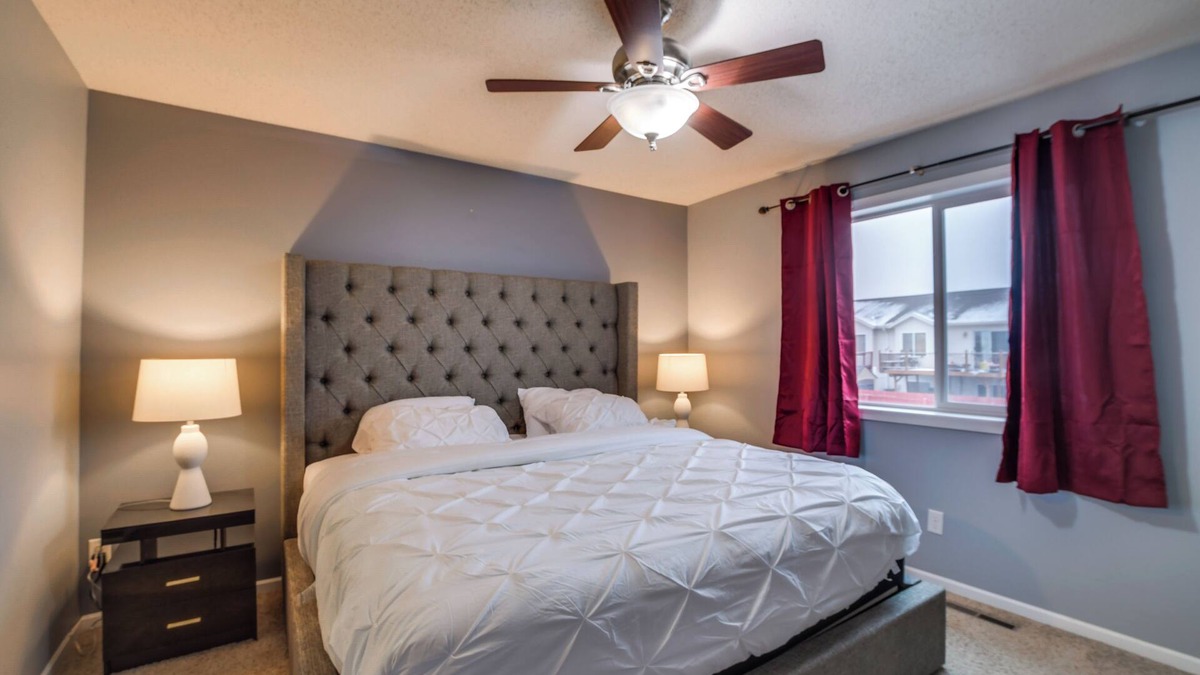 West Fargo House | Charming Retreat with Modern Comfort/Pet-Friendly nnnnnnn