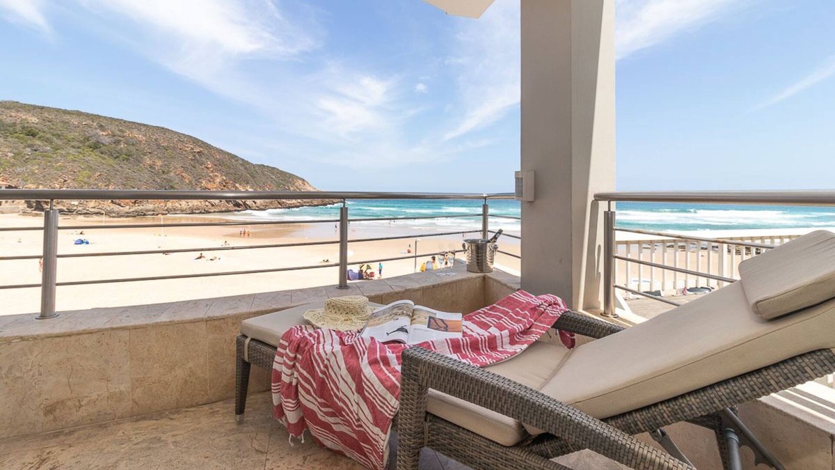 Herolds Bay House | Charming room with a stunning sea view in Herolds Bay, South Africa