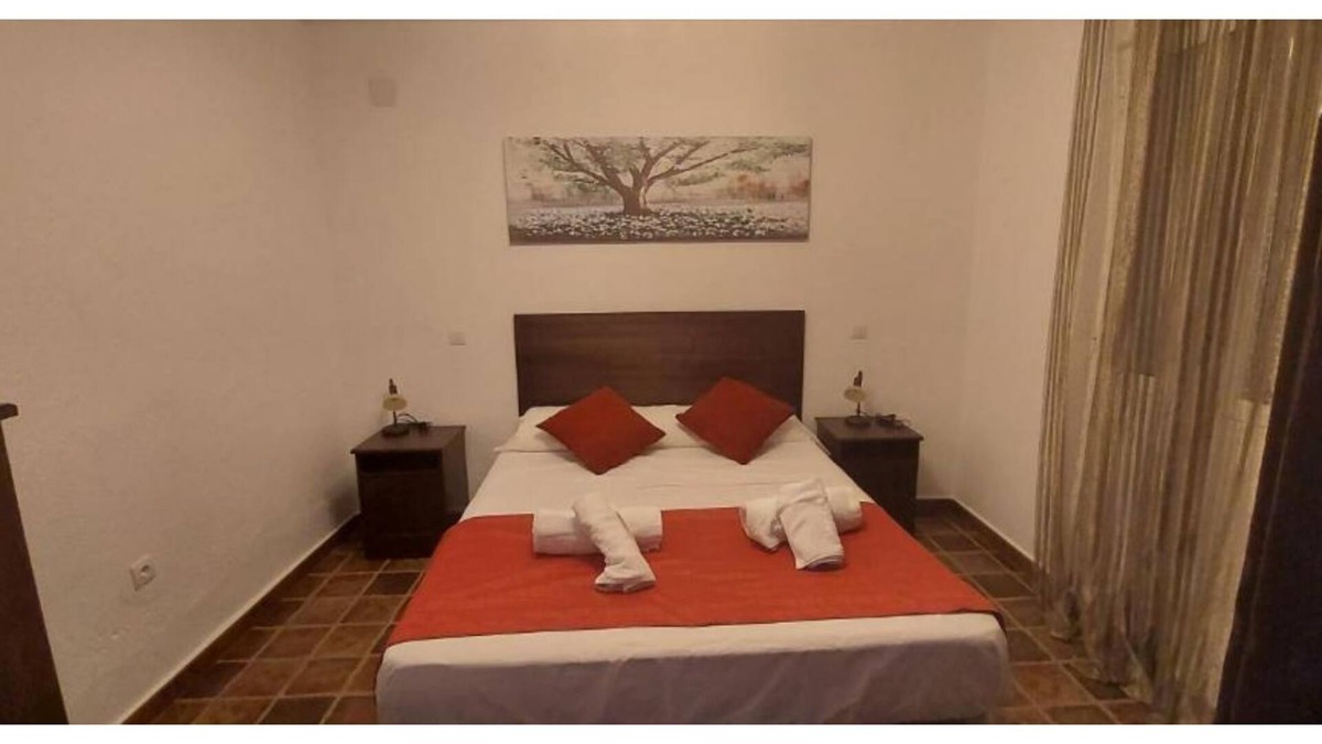 Calabazares Cottage | CHARMING RURAL HOUSE IN PATRAS