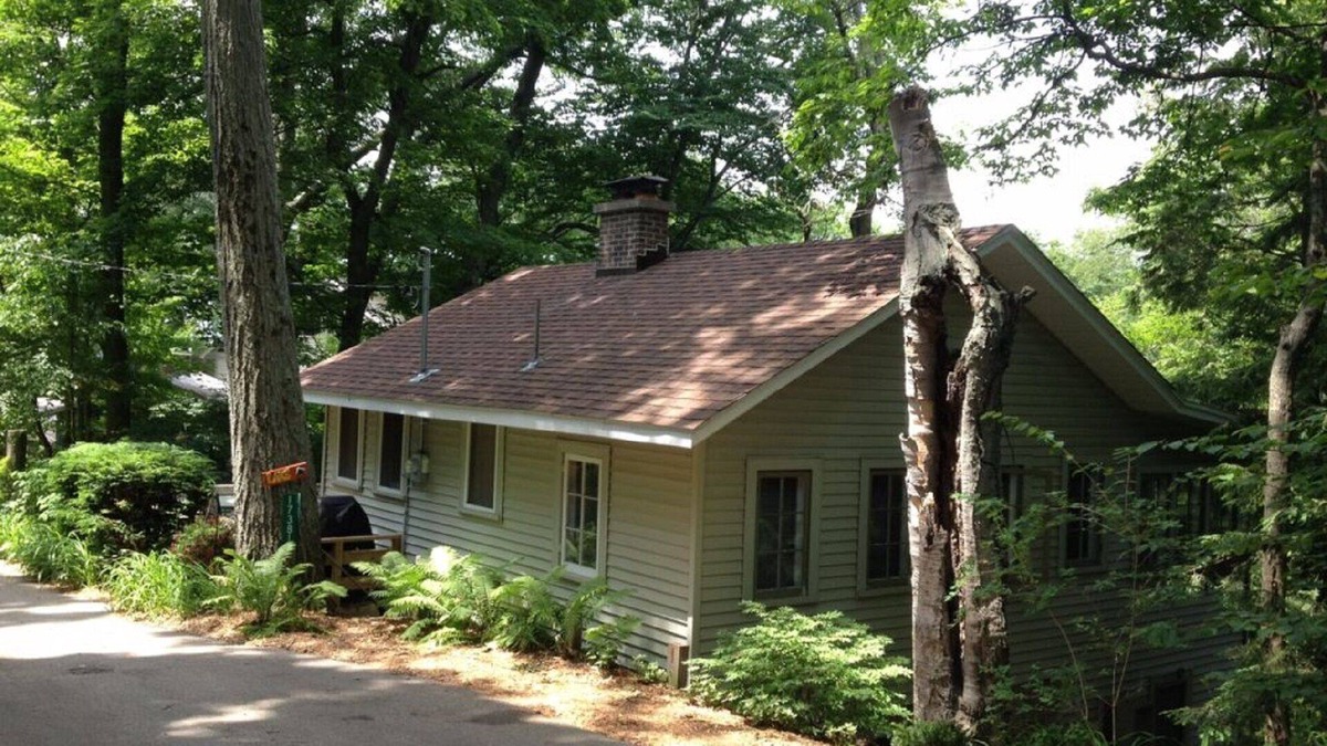 Port Sheldon Cottage | Charming Rustic Cottage In Port Sheldon Beach Association.