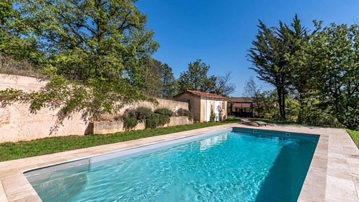 Le Boulve Villa | Charming Rustic Retreat, Private Pool & Panoramic Views of the Beautiful Lot Countryside!