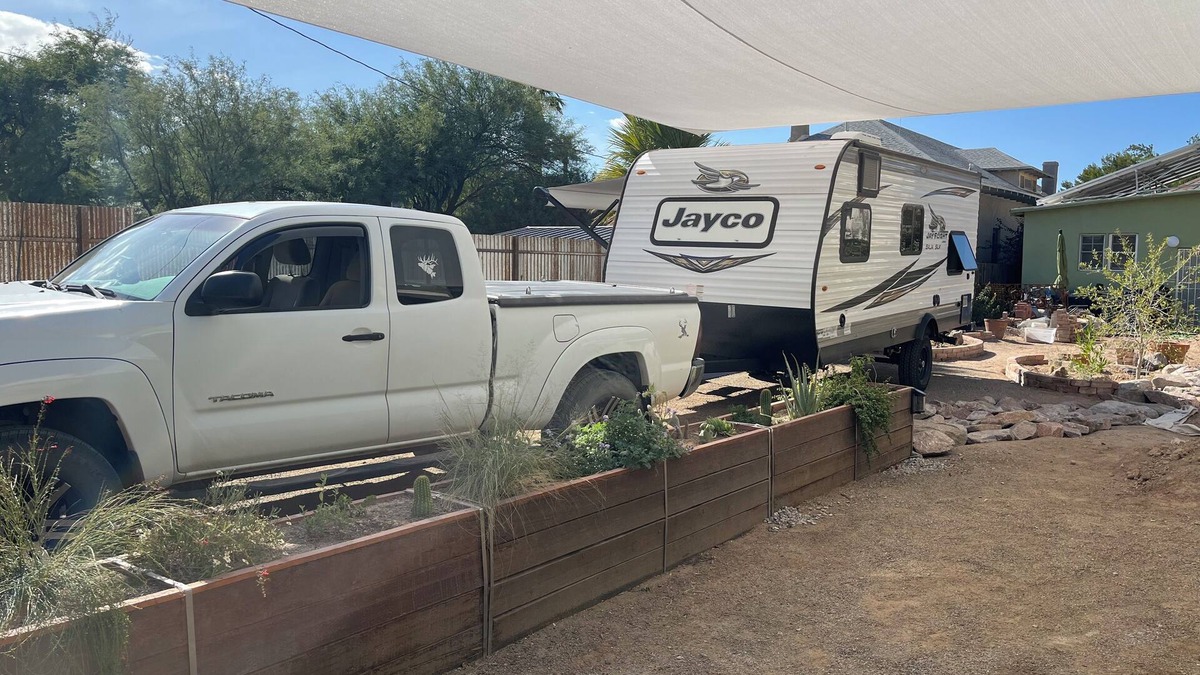 Armory Park RV Rental | Charming RV space with full hookups in delightful Downtown Tucson with WiFi