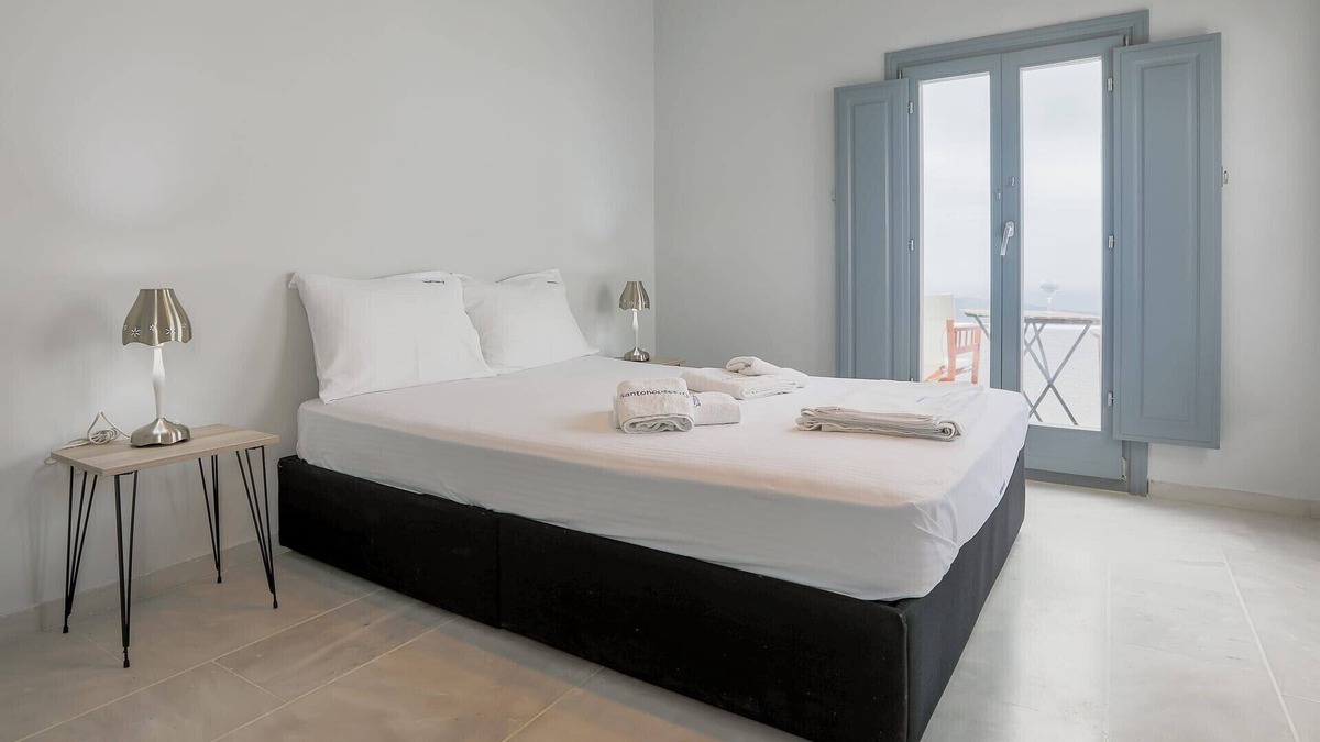 Fira Villa | Charming Santorini Villa | 1 Bedroom | Deluxe Room | Wonderful Caldera Sea.