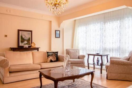 Konak Apartment | Charming Sea View House in Konak