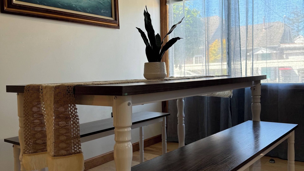 Seaside Cottage | Charming Seaside Cottage-Minutes from Oceanfront-Pet Friendly!