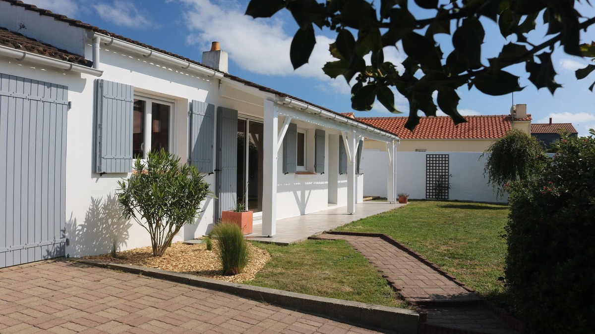 Le Fenouiller House | Charming seaside house with bicycles for 8 travellers