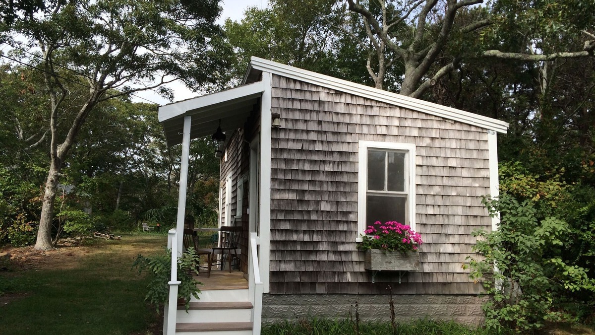 Provincetown Cottage | Charming Secluded Cottage In East End