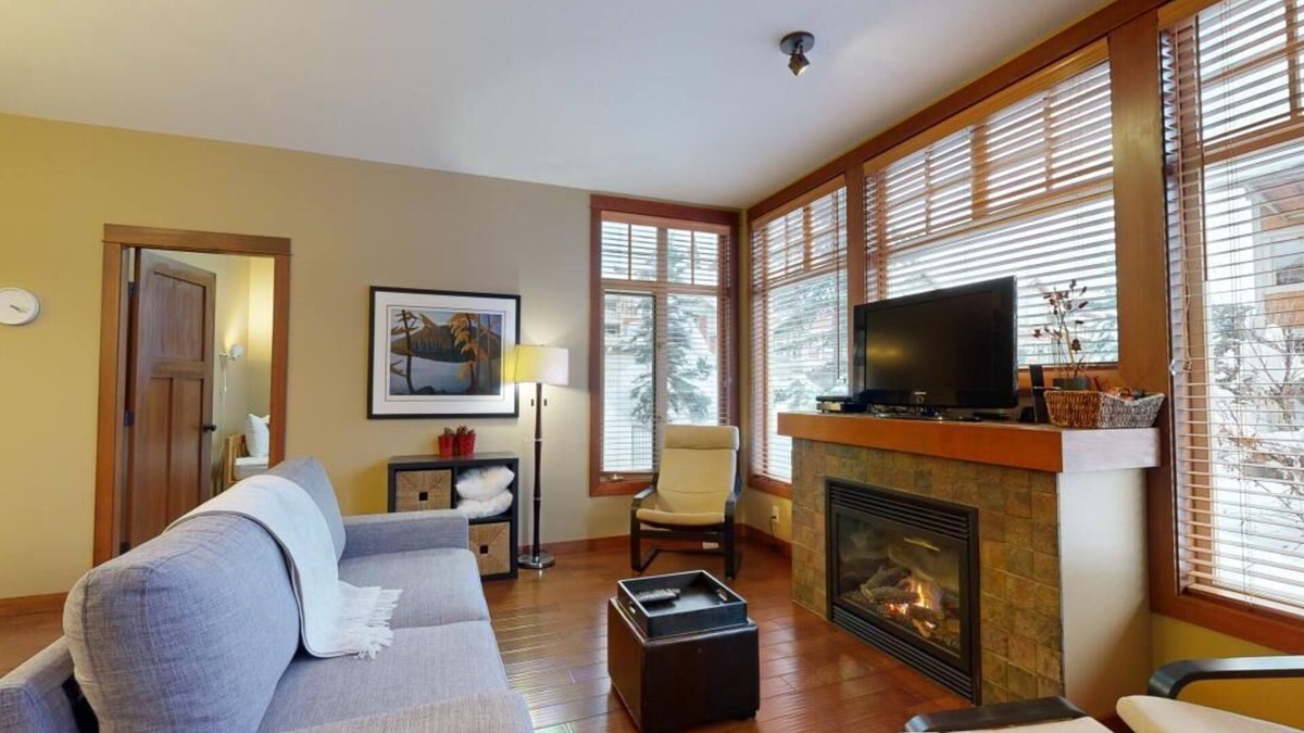 Sun Peaks Condo | Charming Ski-In/Ski-Out Pet Friendly Condo!