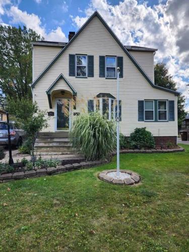 Parma House | Charming Spacious and Affordable Gem of Parma