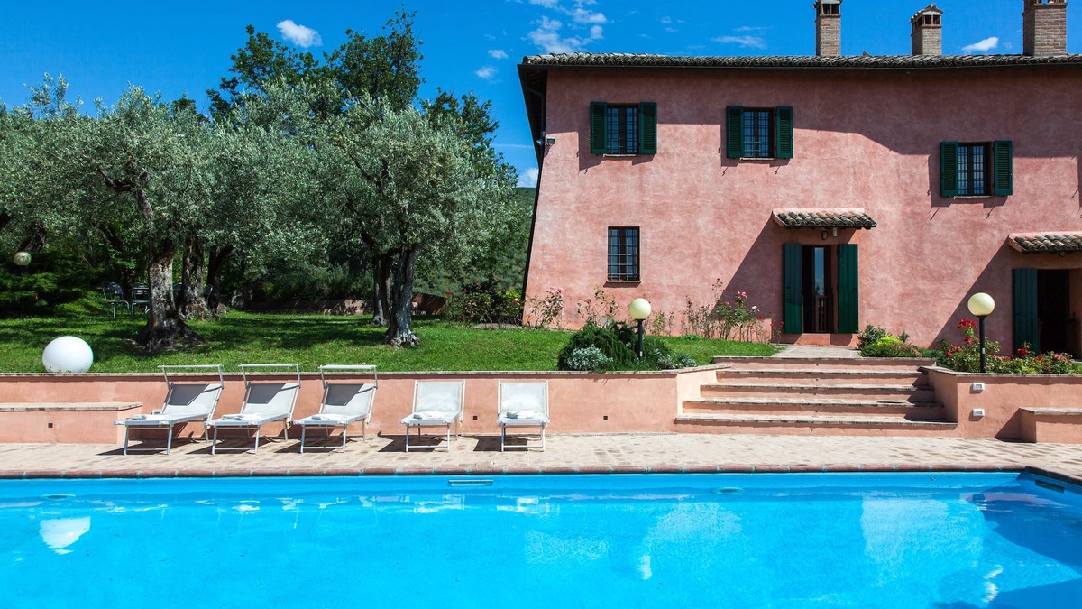 Foligno Villa | Charming spacious villa, ideal for family gatherings, total privacy, wide views