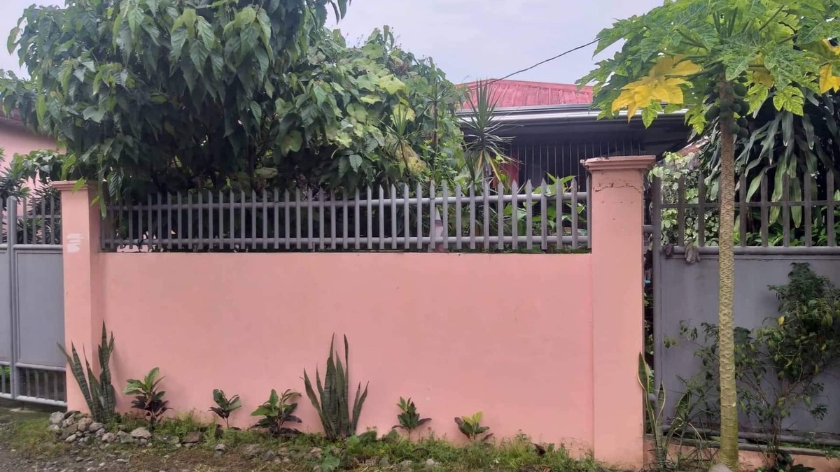 Meycauayan House | Charming Spanish bungalow w/2 bedrooms and full bathroom.