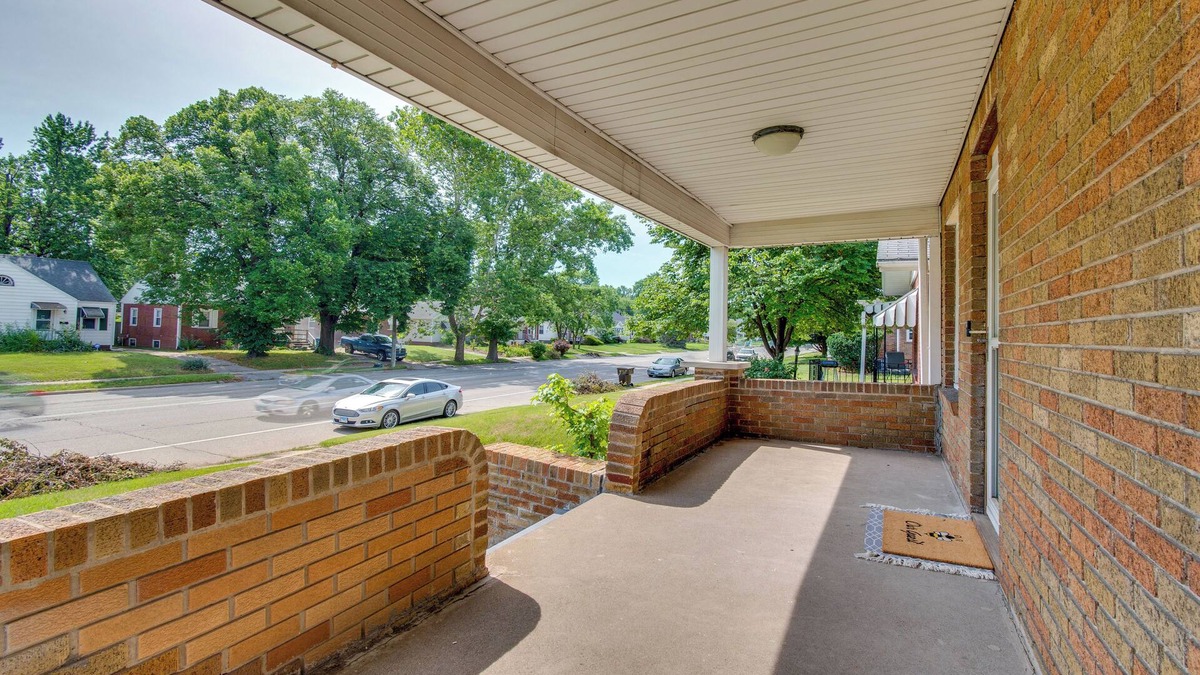 Springfield Cottage | Charming Springfield Home: 2 Mi to Downtown