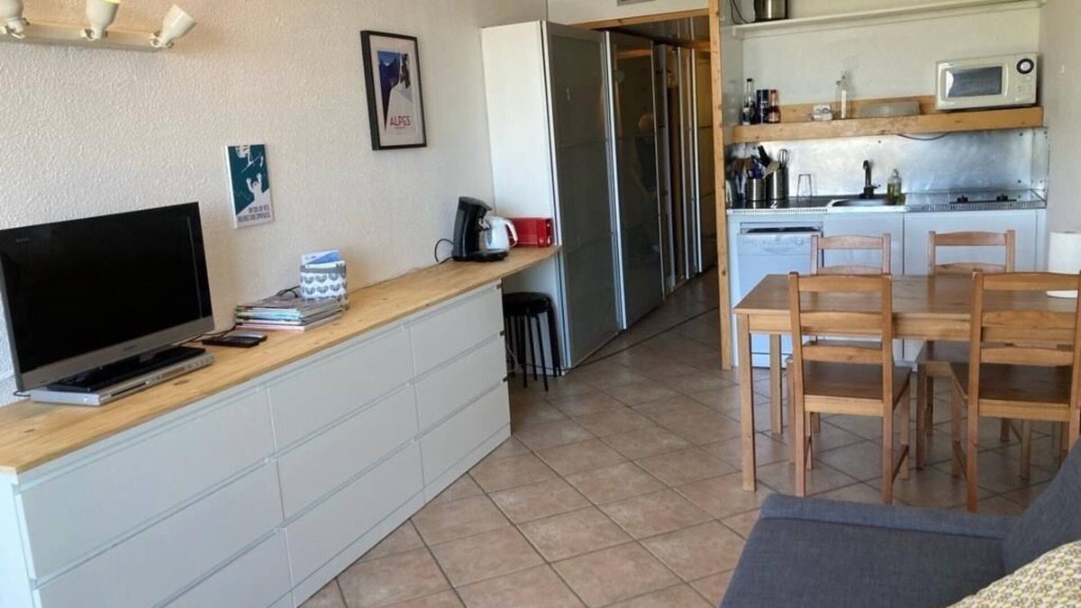 Arc-2000 Apartment | Charming Studio facing Mont Blanc ARC 2000, ski-to-door departure, 30 m2, 5 people
