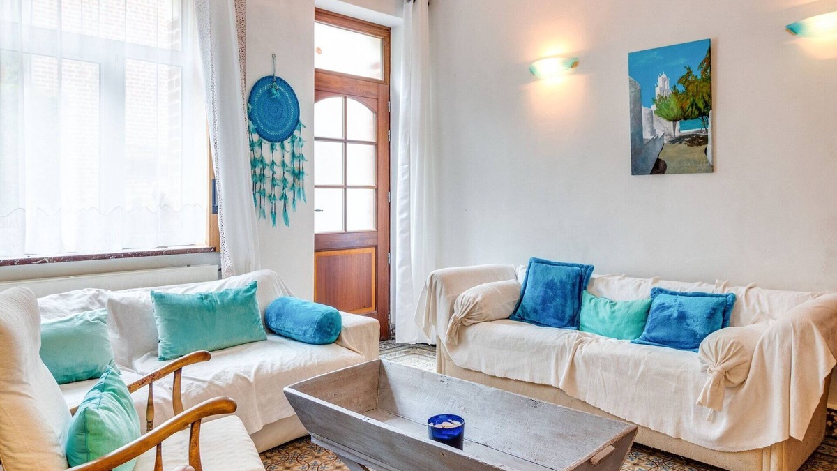 Le Mesnil House | Charming Stay in Viroinval