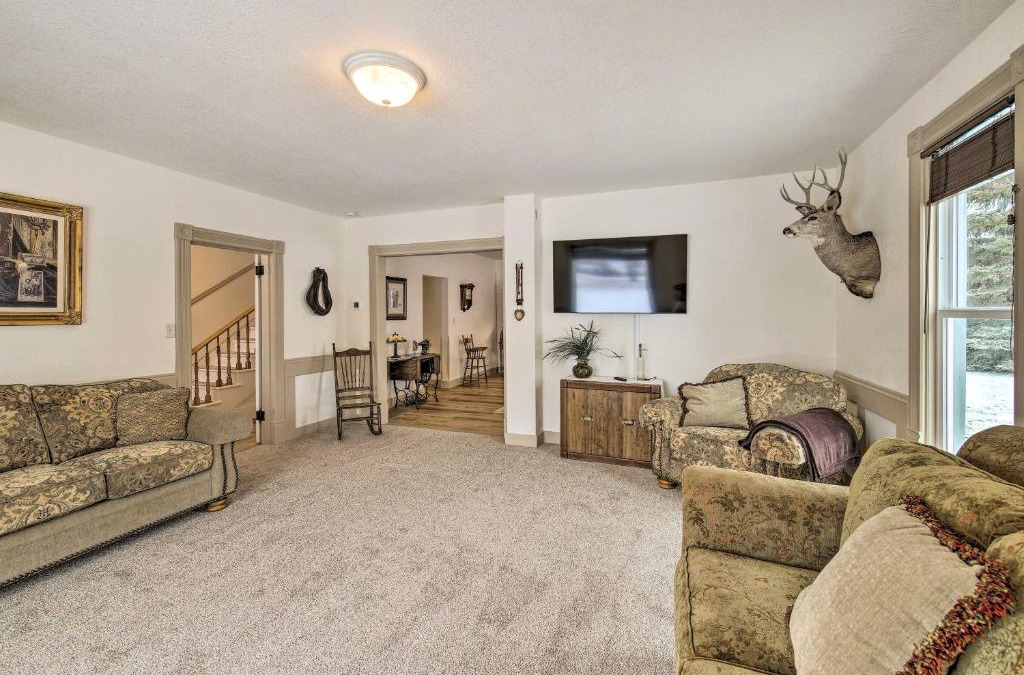 Stevensville House | Charming Stevensville Home with Open Yard!
