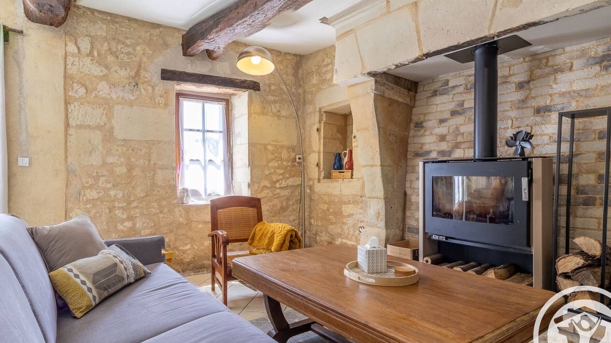 Vaudelnay Cottage | Charming Stone Cottage in Loire Valley - Netflix, Terrace, Near Vineyards & Castle