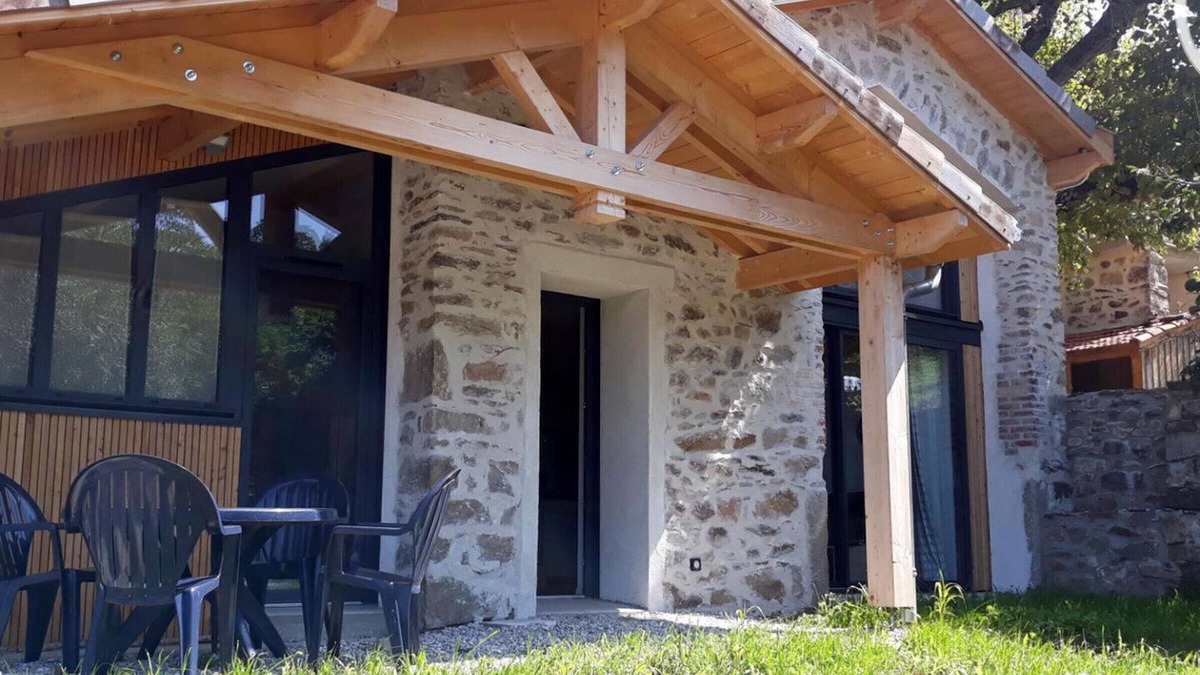 Doizieux Cottage | Charming Stone Cottage with Large Terrace, Modern Amenities, and Scenic Park Proximity