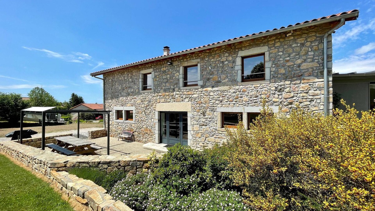 Boisset Cottage | Charming Stone House with Terrace, Boules Court, Near Medieval Villages and Amenities