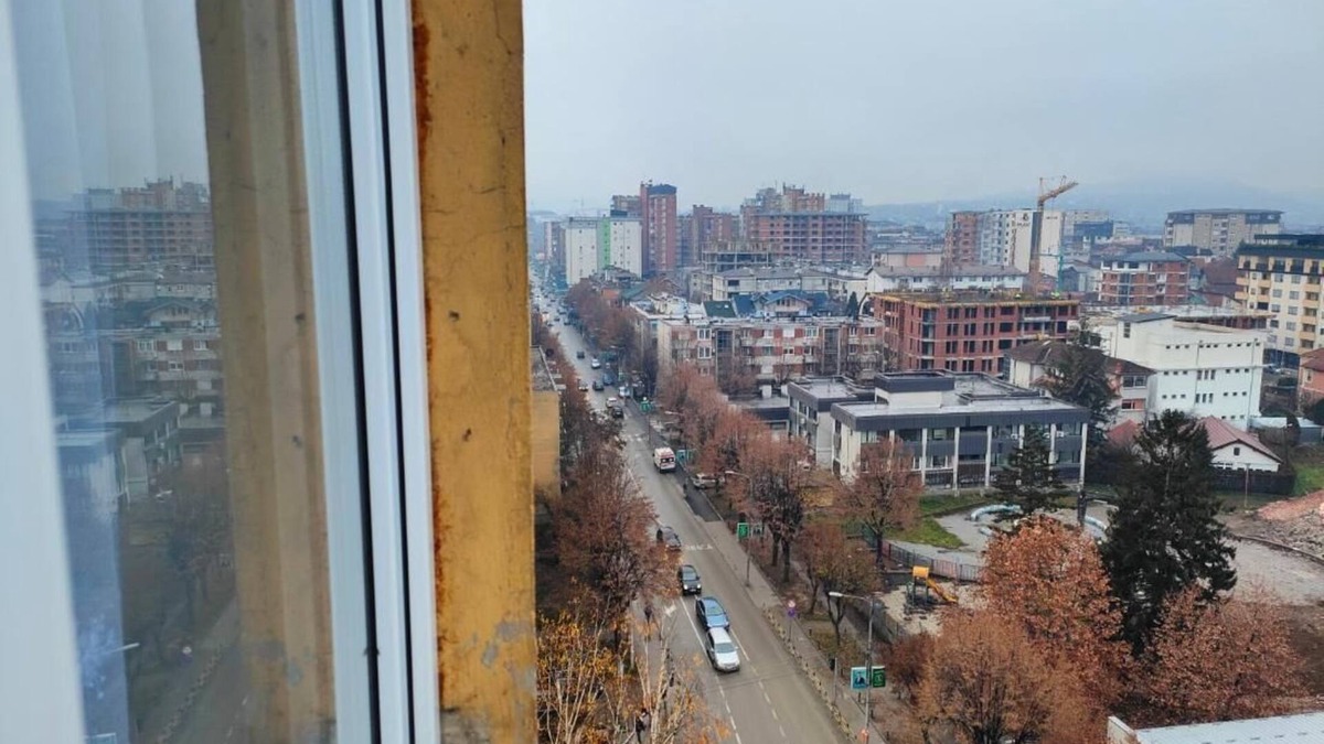 Novi Pazar Apartment | Charming Studio Apartment in Novi Pazar with City & Mountain Views