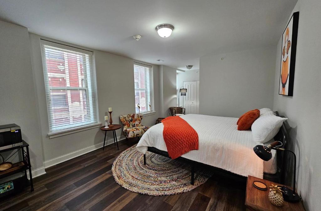 Champaign Apartment | Charming Studio at The Inman - 212