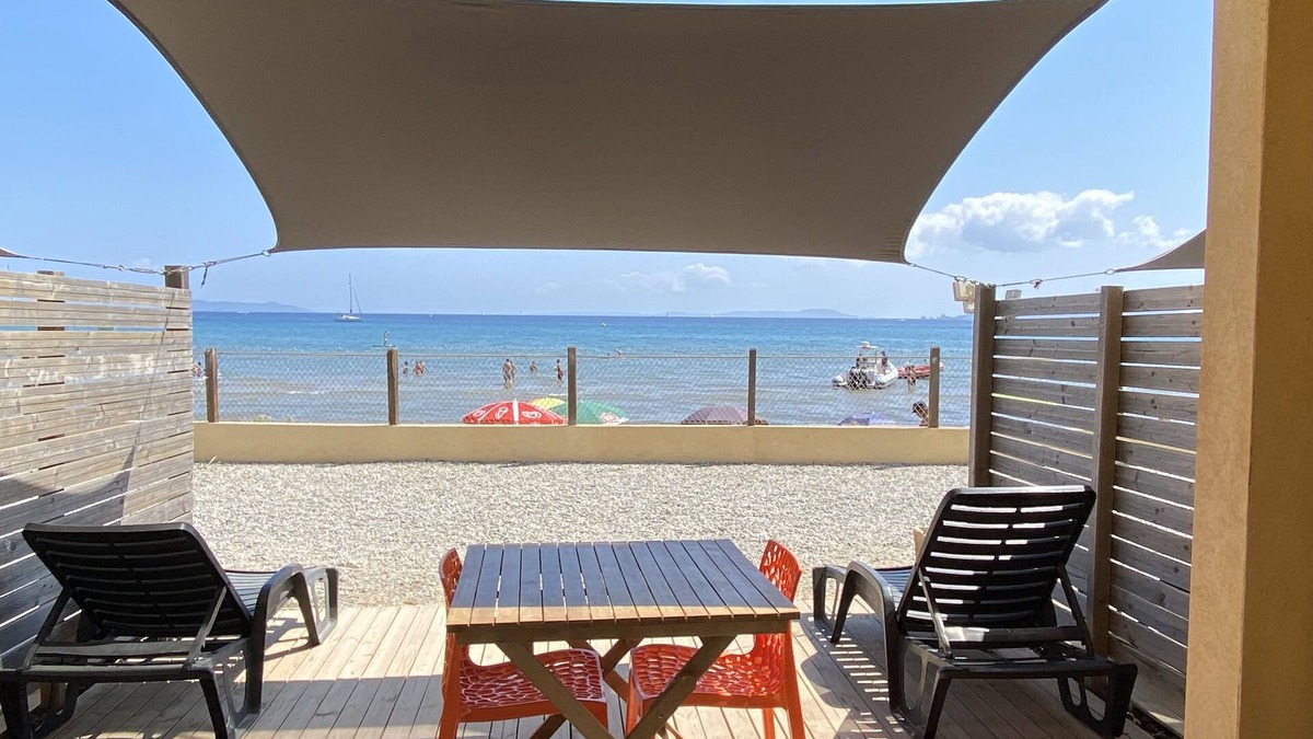 La Capte Apartment | Charming Studio Flat direct beach access